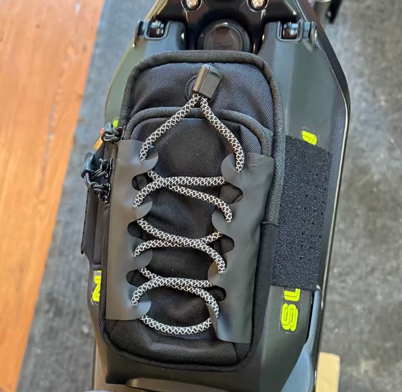 seat/batterycover bag